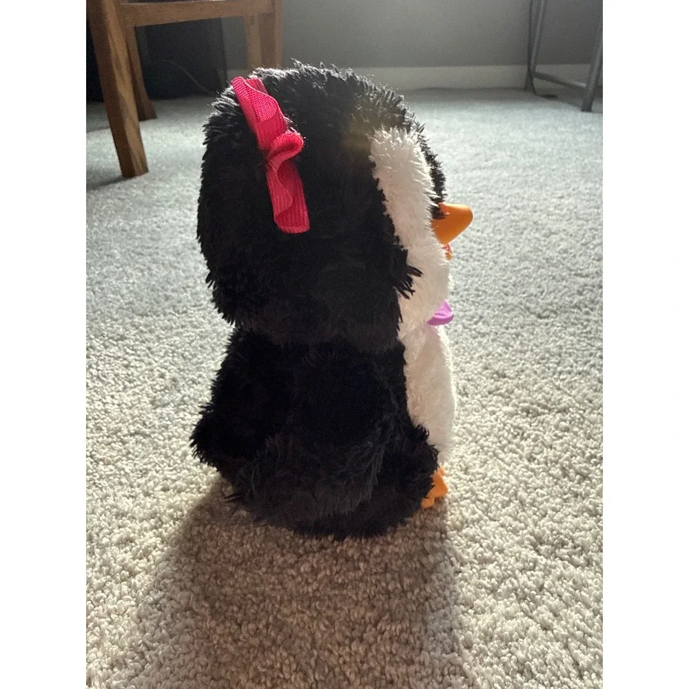 FurReal Friends Piper My Dancing Penguin Electronic Interactive Plush‎ Toy Black